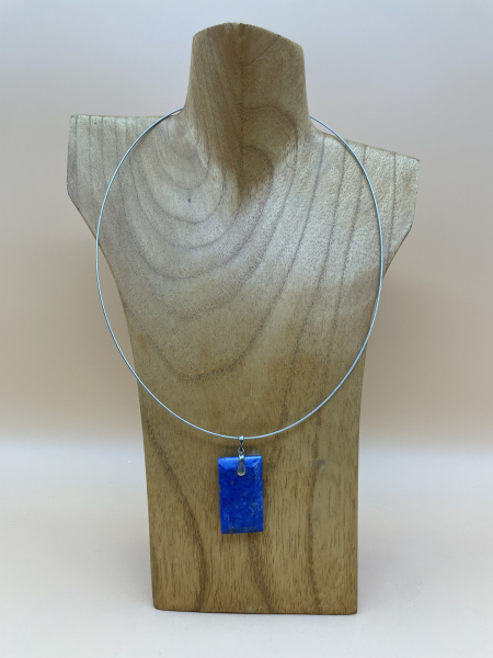 Ultramarin Anhänger „facets in blue“